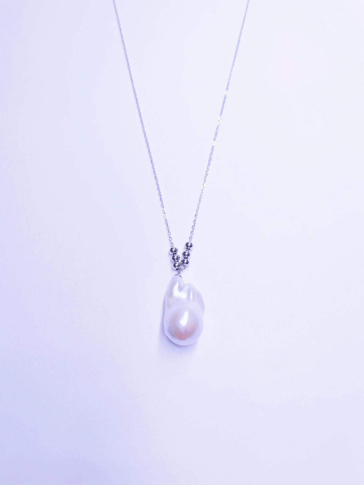 Silver Accents Pearl Pendant