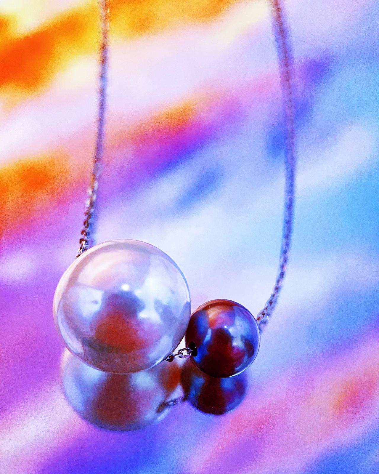Eclipse Pearl Necklace