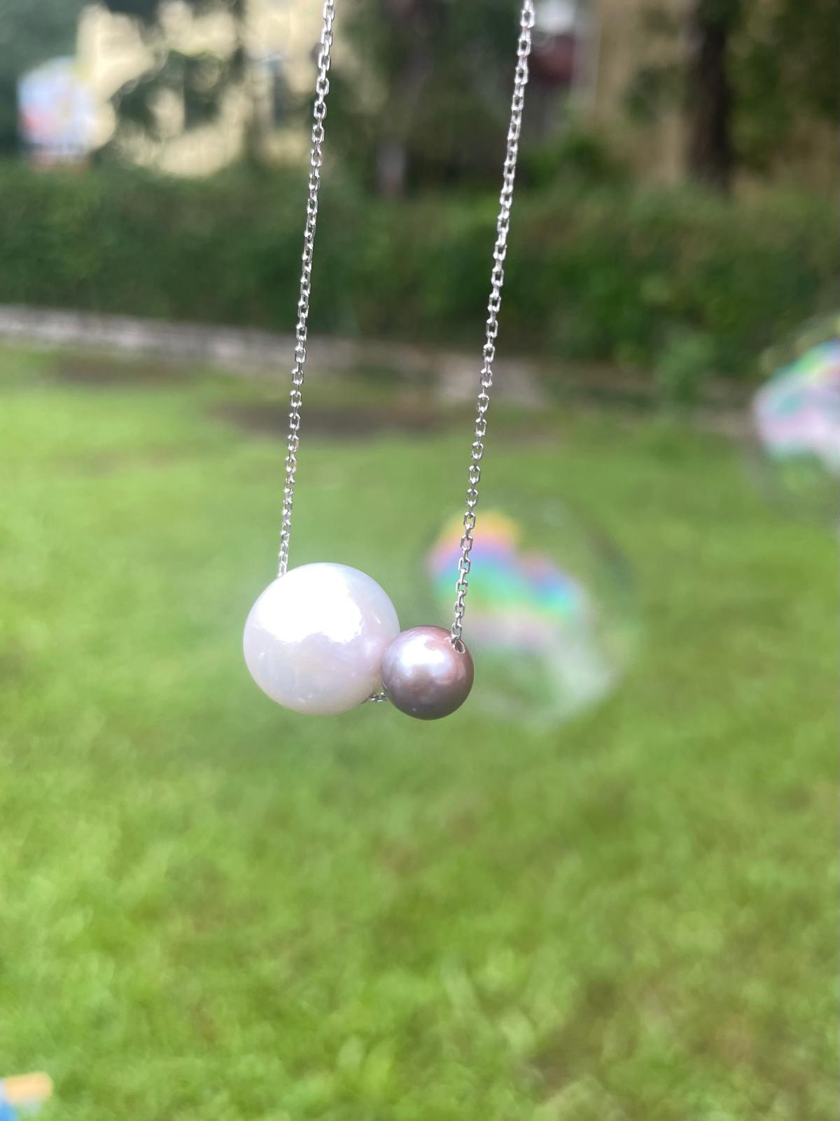 Eclipse Pearl Necklace