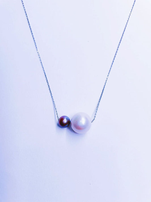 Eclipse Pearl Necklace
