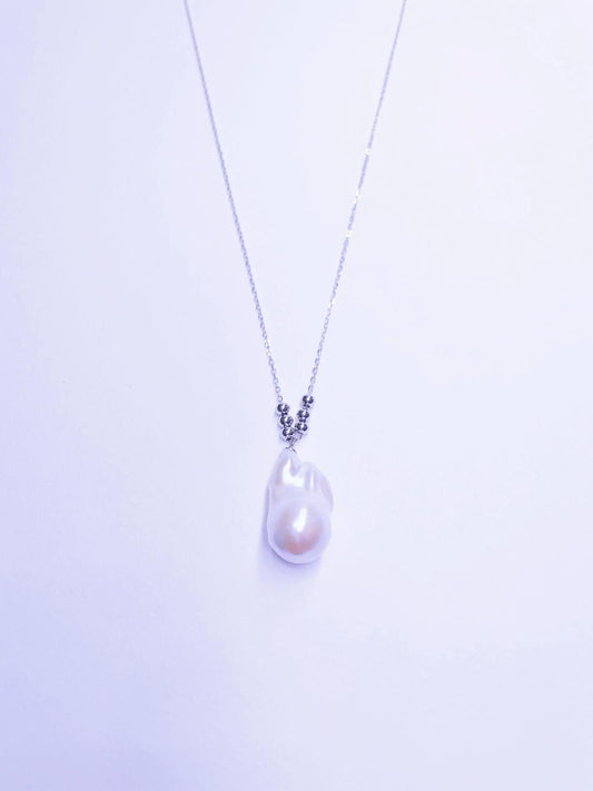 Silver Accents Pearl Pendant