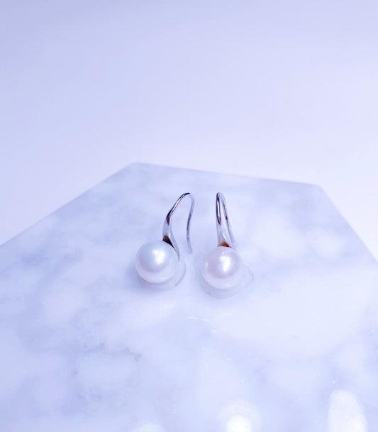 Celeste Pearl Drop Earring